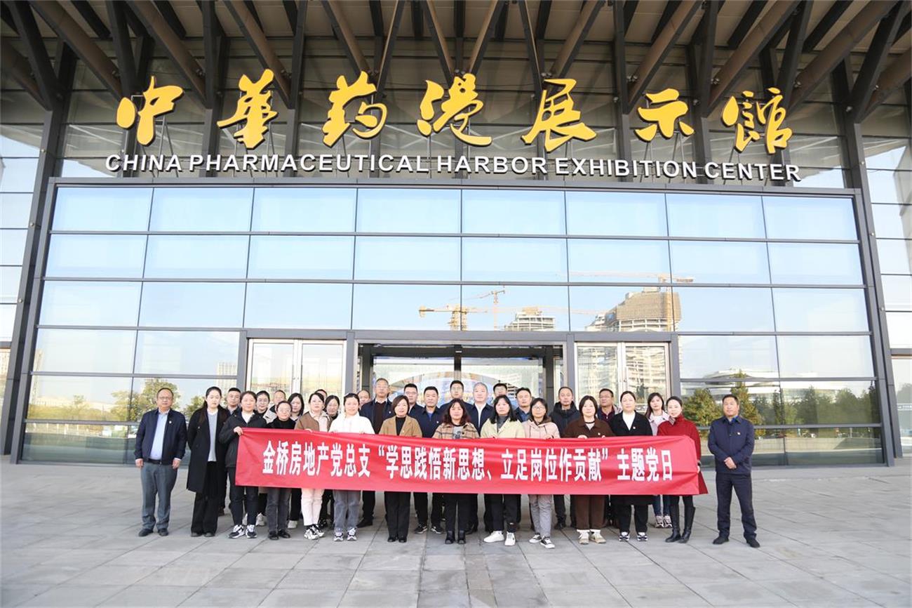 1700553146695077703.jpg 0O6A2855.jpg